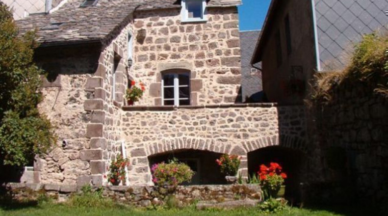 Gite De France Besse Et Saint Anastaise