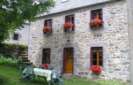 G&icirc;te n&deg;63G63407 Chambon-sur-Lac - Puy-de-D&ocirc;me - photo
