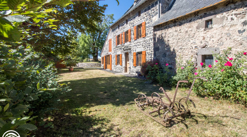 Gite De France 63610 Besse Et Saint Anastaise