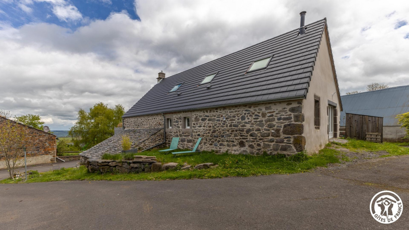 Location de vacances Gîte Le Phoénix - Saint Victor La Riviere dans Puy-de-Dôme en Auvergne